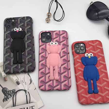 Kaws iphone12携帯カバー