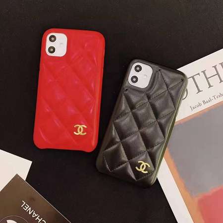 chanel スマホケース iphone12