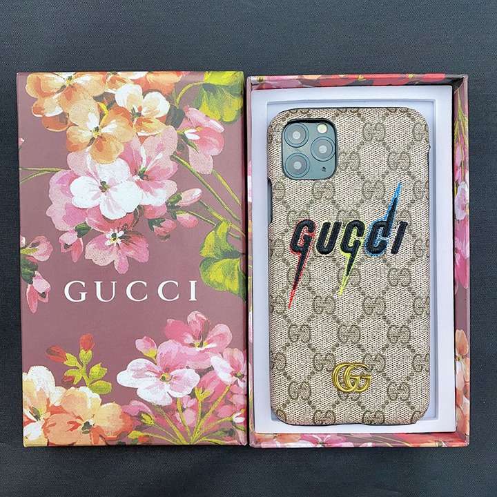  gucci コピー アイフォン12ケース