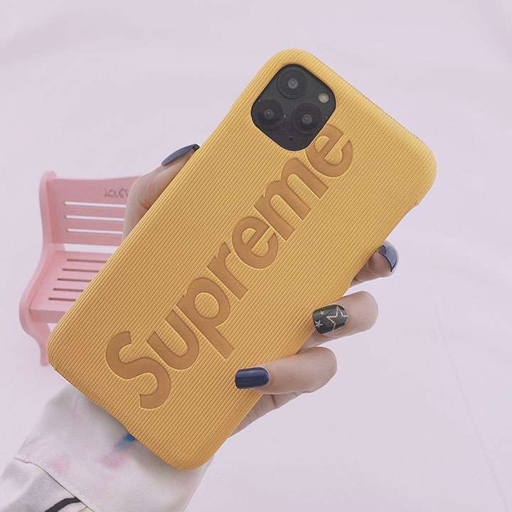 シンプル風iPhone 11ケースsupreme