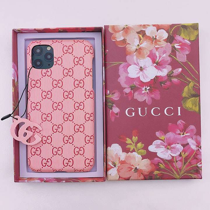  エンボス加工 Gucci チャーム付き iphone12保護カバー