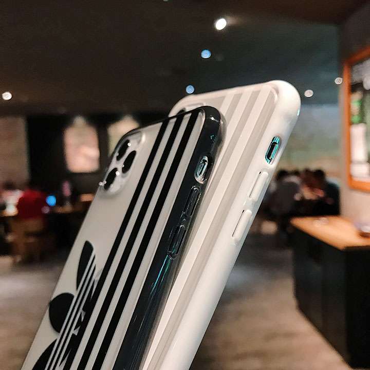 スポーツ風スマホケースadidasアイフォーン12 pro/12pro max