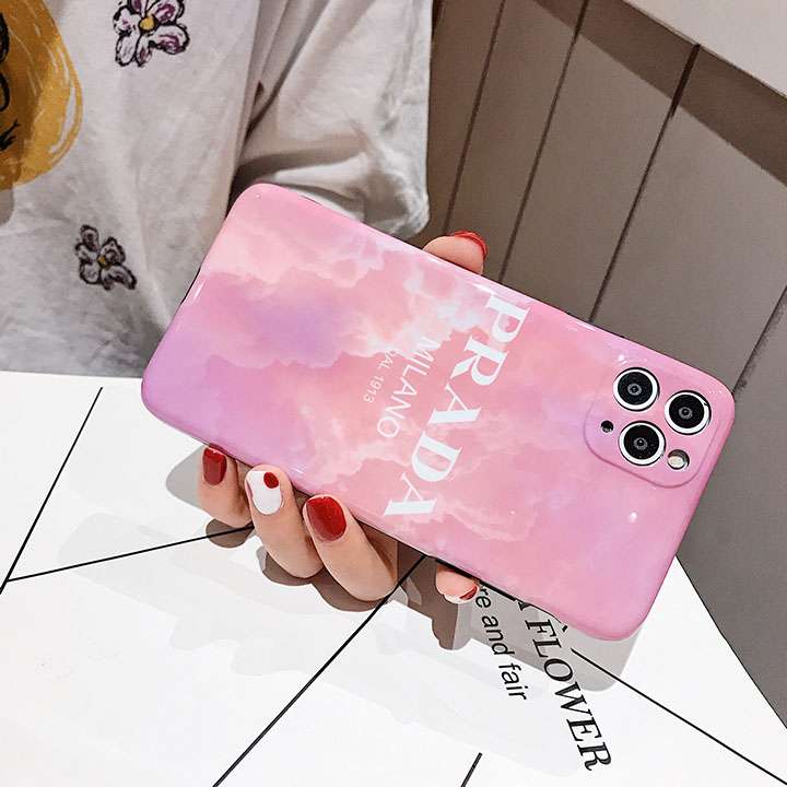 iPhone 7プラス/7 携帯ケース Prada 人気