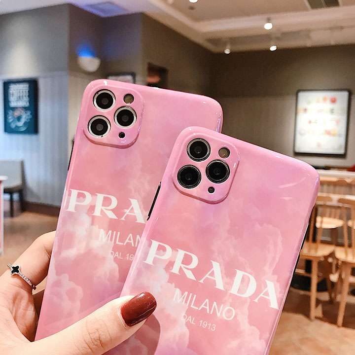 iPhone 8 スマホケース 人気 prada