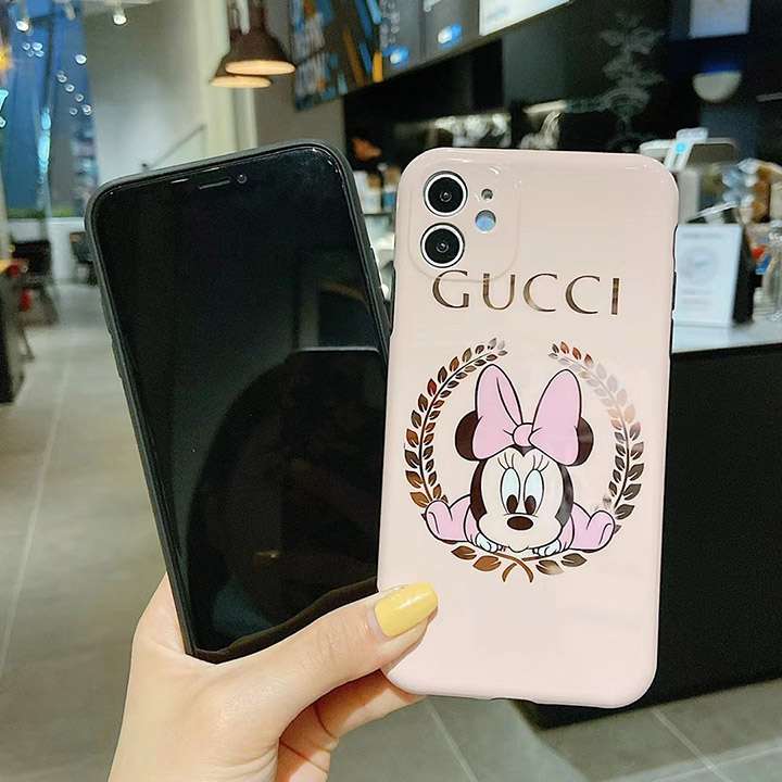 gucci アイフォン xs max 携帯ケース ディズニー