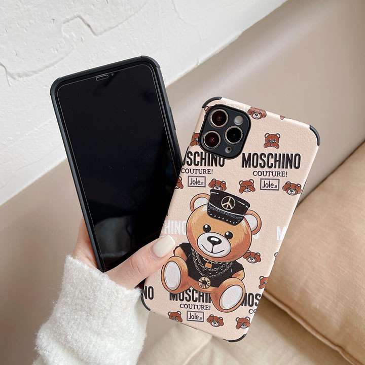 moschino アイホン12/12promaxソフトスマホケース