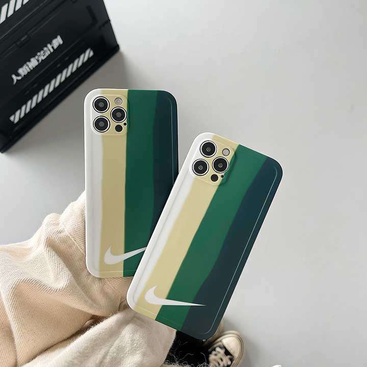 iPhone 12/12Pro シンプル風 Nike カバー