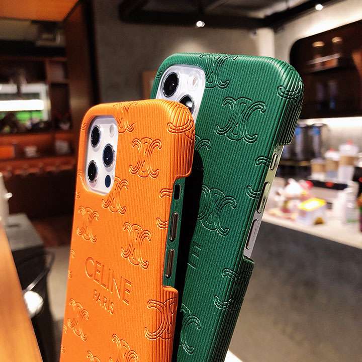 超スタイリッシュ iPhone 11 pro max celine カバー