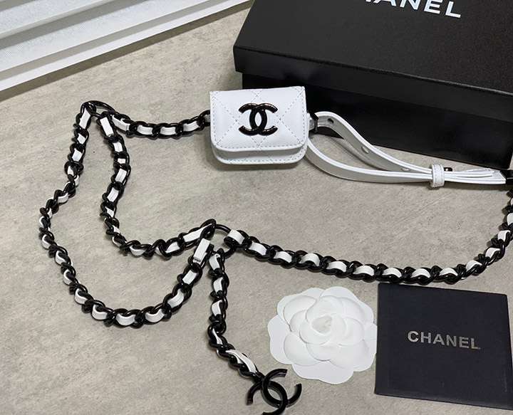 chanelイヤホンケース 白黒 オシャレ