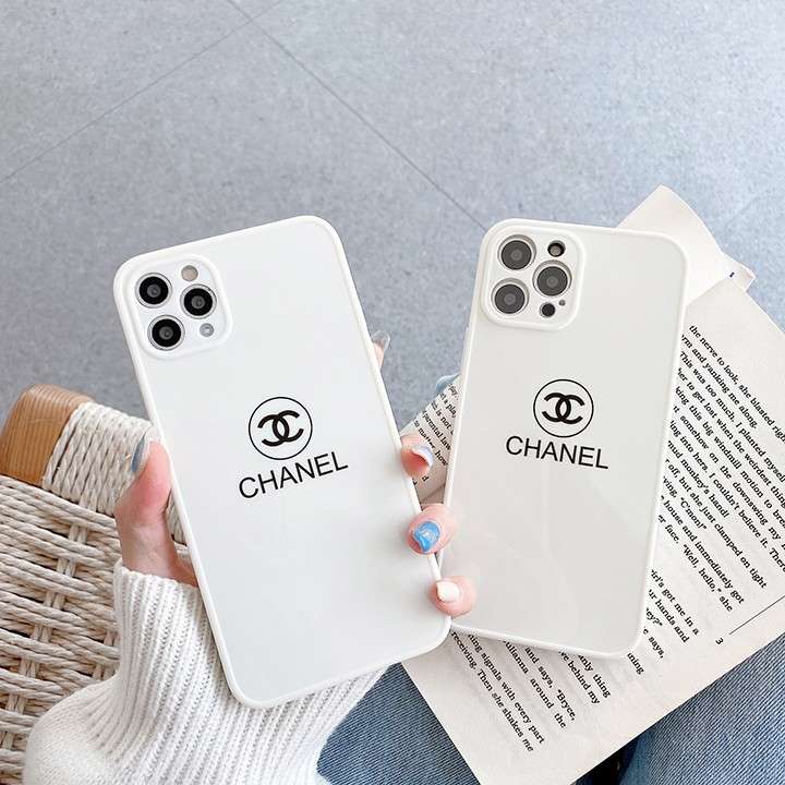 新作 chanel 保護ケース アイホンxs